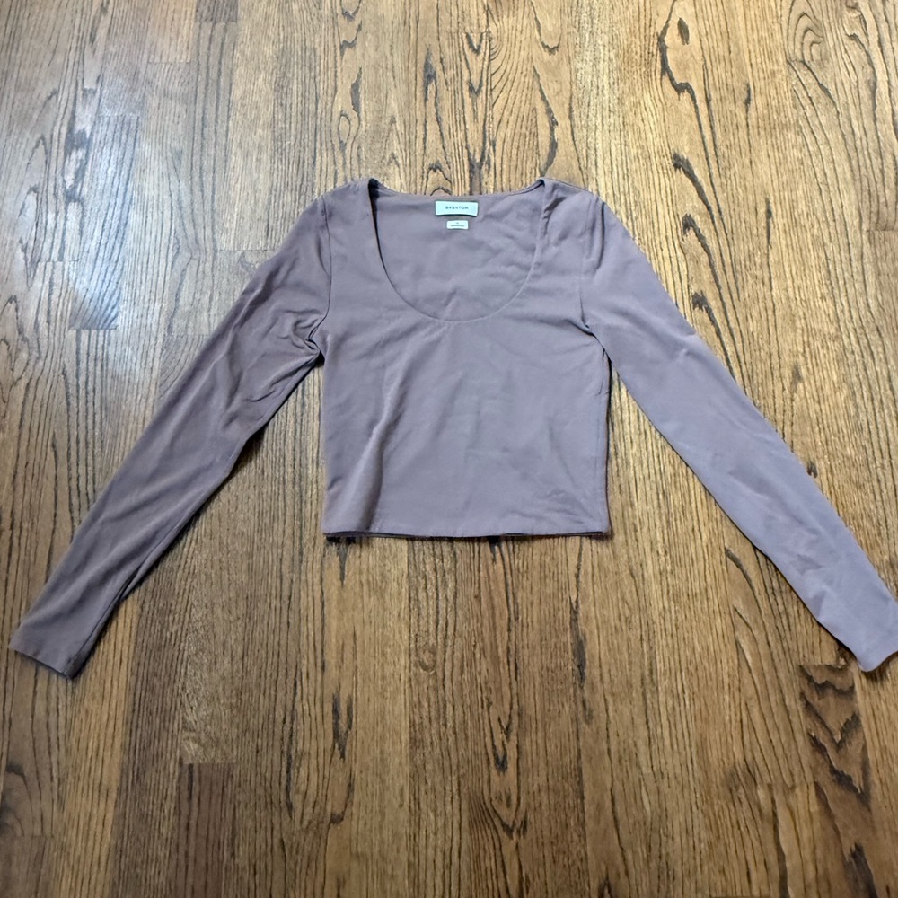 Babaton Contour Scoopneck Long Sleeve